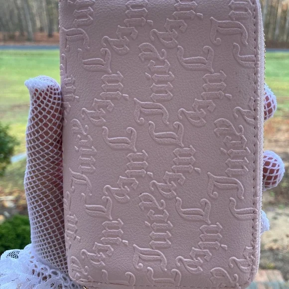 Juicy Couture Double Zip Around Wallet - Powder Blush with Bling - Picture 13 of 13